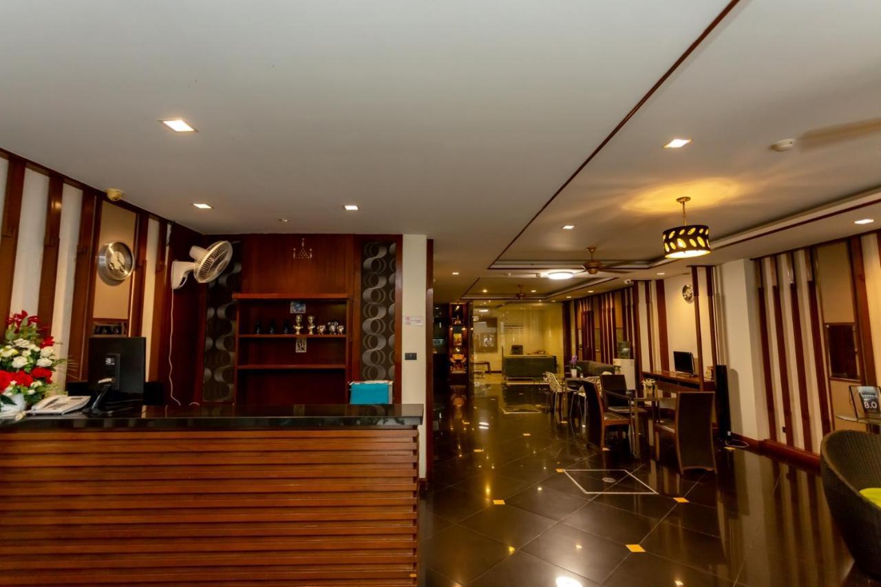 Honey Boutique Hotel Паттайя Экстерьер фото