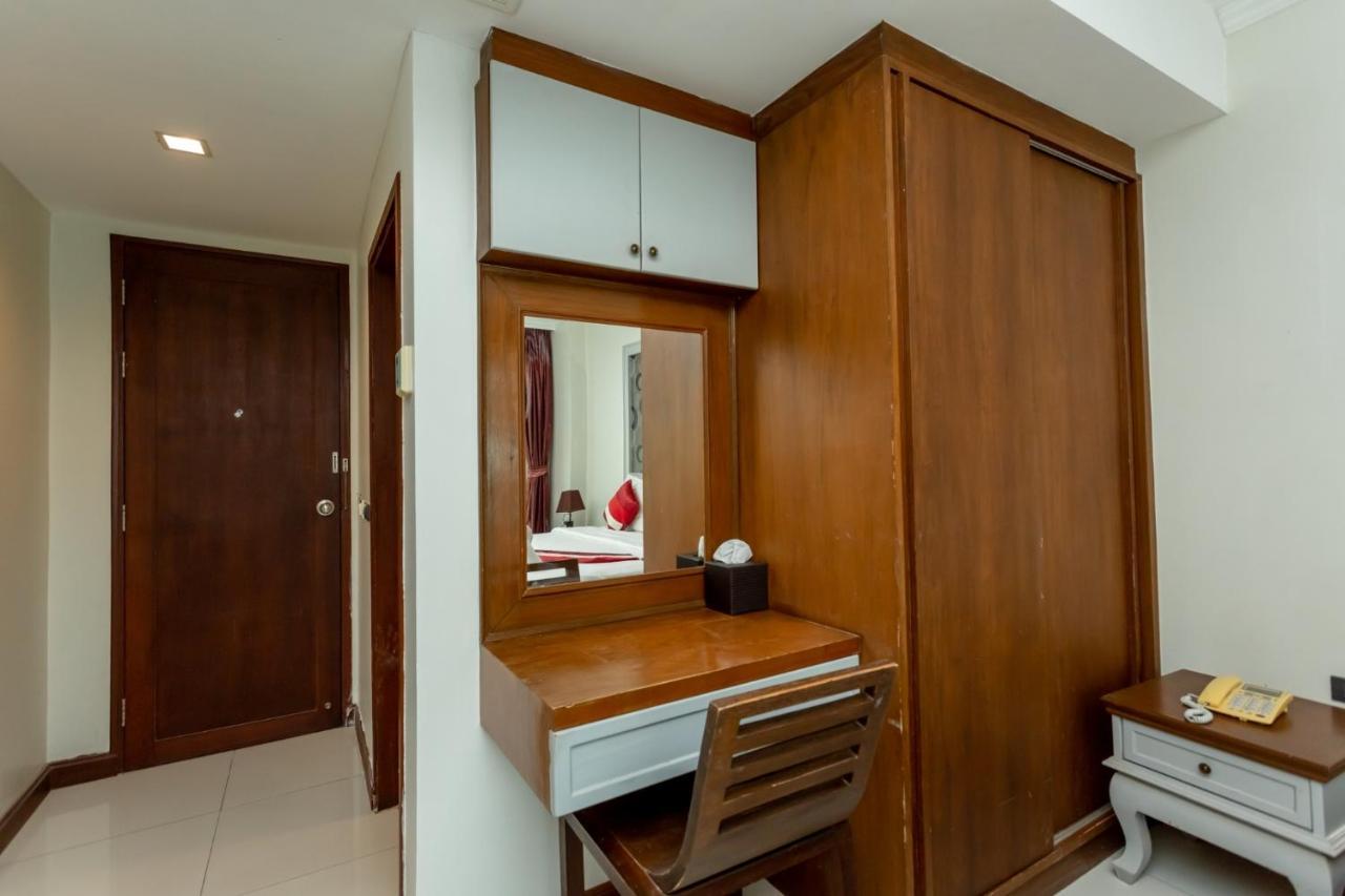 Honey Boutique Hotel Паттайя Экстерьер фото